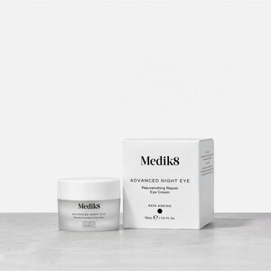 Medik8 ADVANCED NIGHT EYE™ SieroSanto