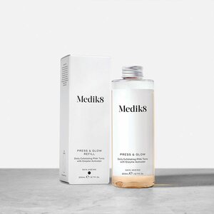 Medik8 PRESS & GLOW™ REFILL SieroSanto