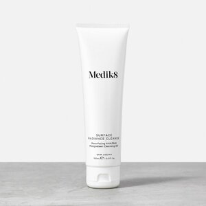 Medik8 SURFACE RADIANCE CLEANSE™ SieroSanto